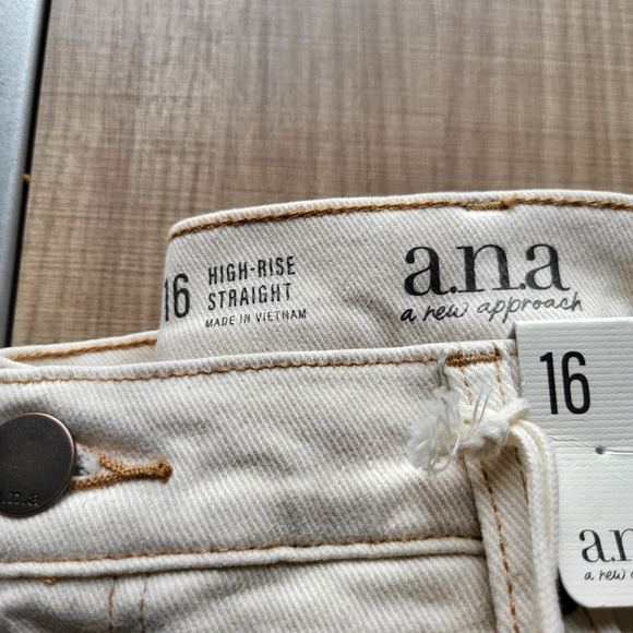 ANA a New Approach pants - Picture 5 of 5